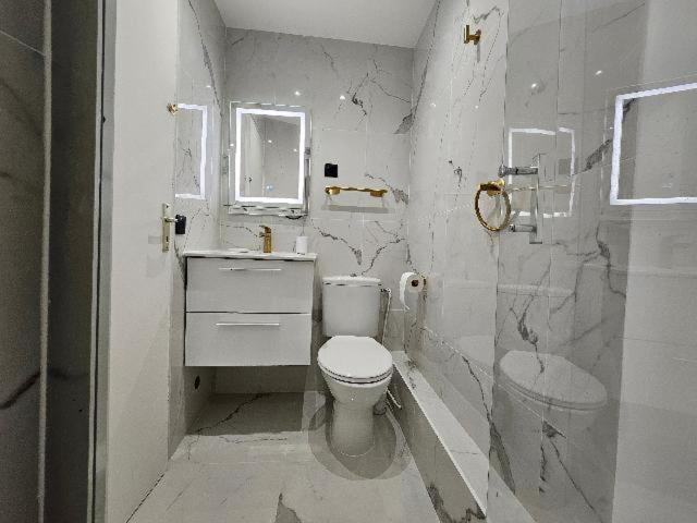 Magnifique , 2 Accommodatie bij particulieren *